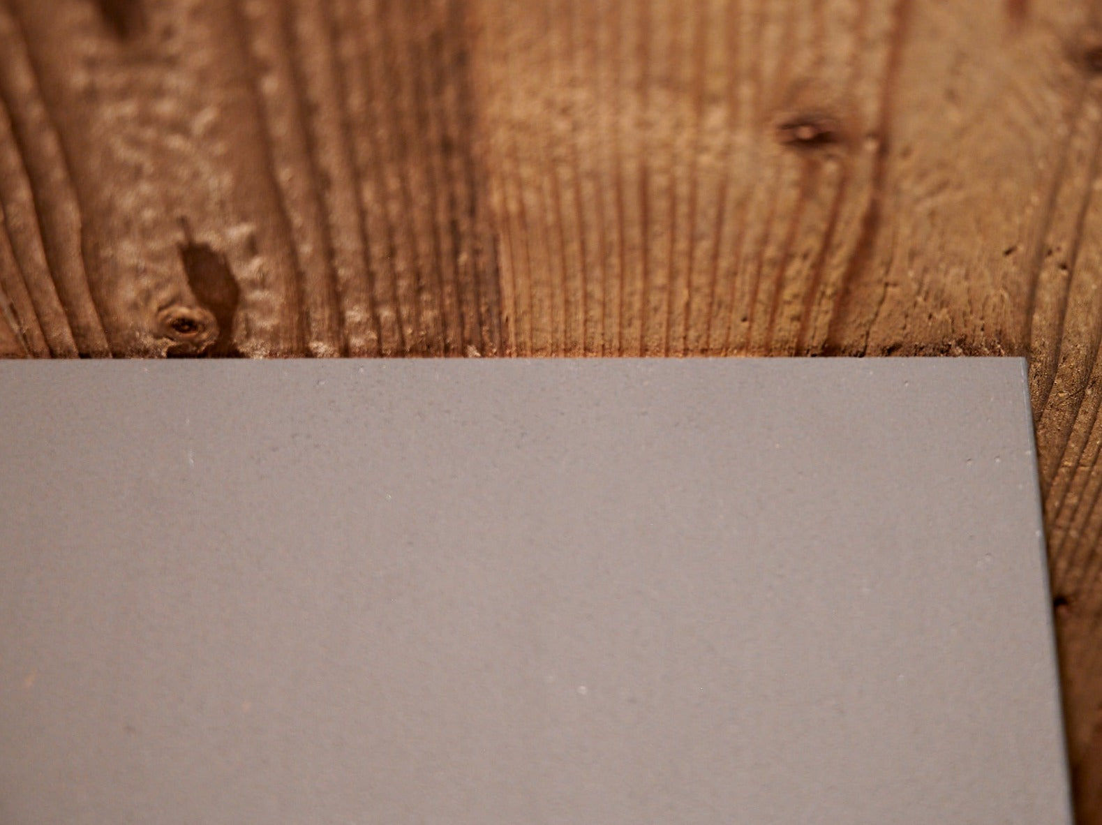Designplatte in Beton Glattschalung anthrazit