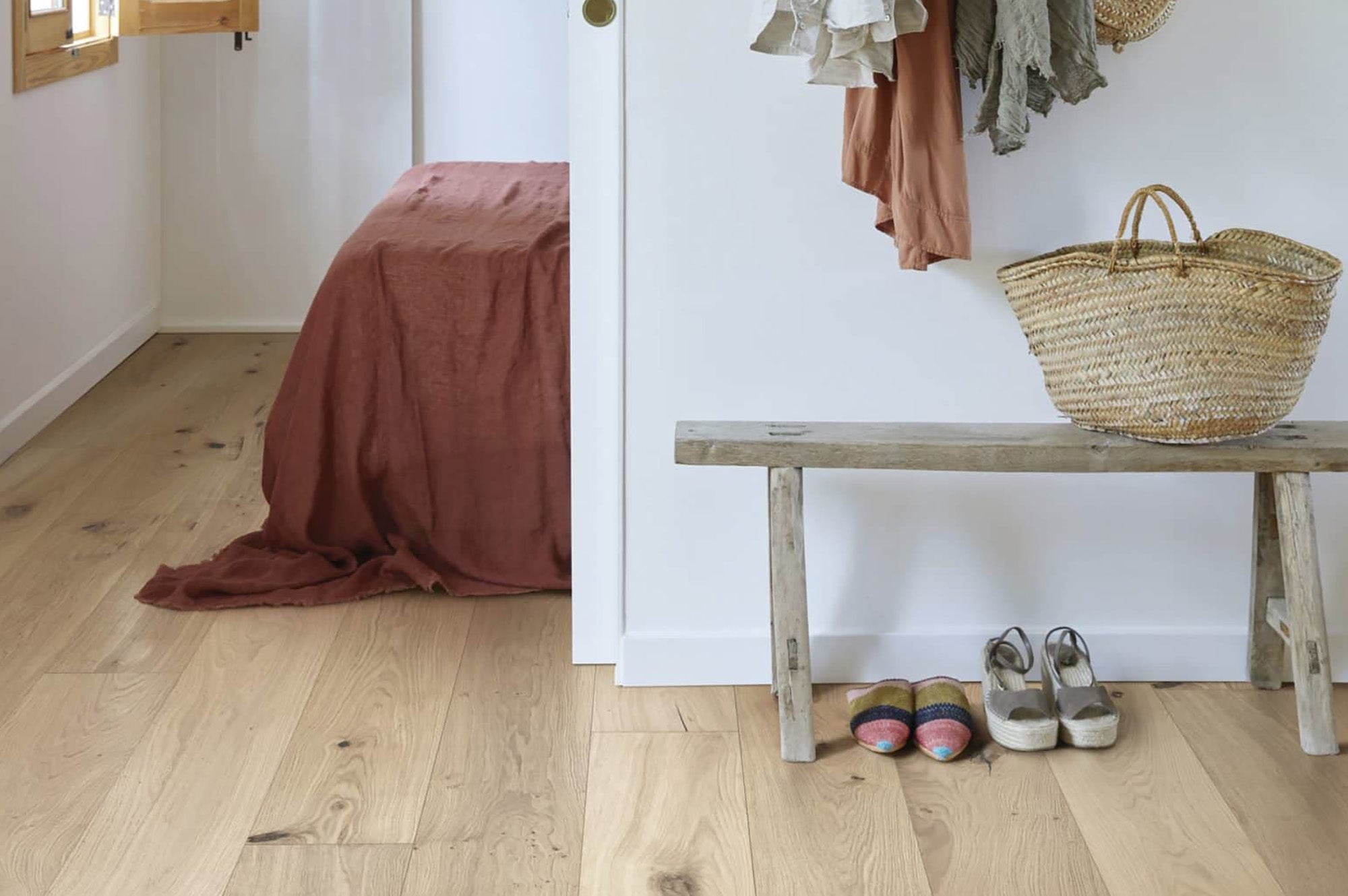 Parkett Landhausdiele Eiche cremeweiss