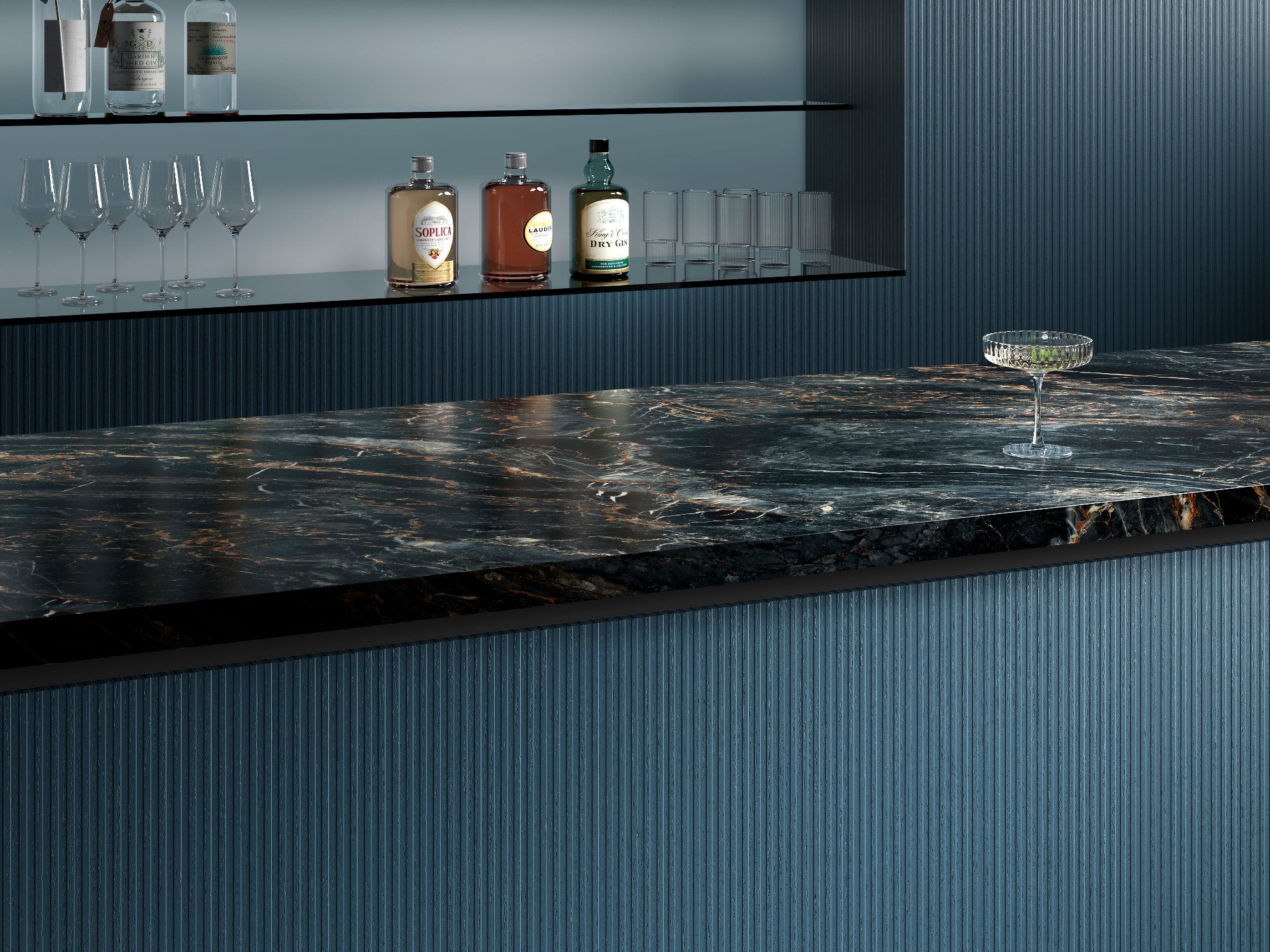 Designplatte Holz Dekor hellbraun linear geprägt